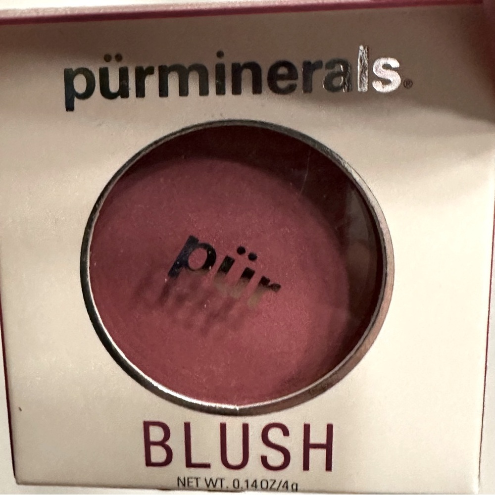 Pürminerals Matte Pink Blush Powder (“Savvy”)